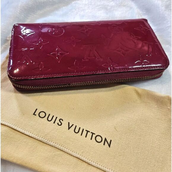 Louis Vuitton Indian Rose Pink Vernis Patent Leather Zippy Wallet w/ Box, GUC - Picture 4 of 12